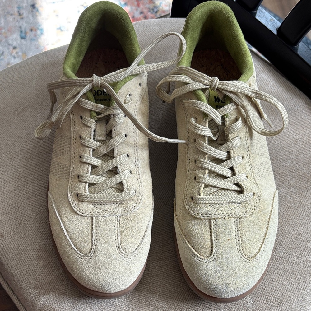 Women’s Cream Suede Low-Top Sneakers with Olive Lining